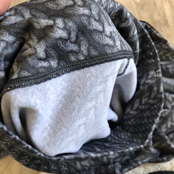 aerie Chill. Play. Move. Rope Braid High Rise Fleece Lined Leggings. - Picture 7 of 9